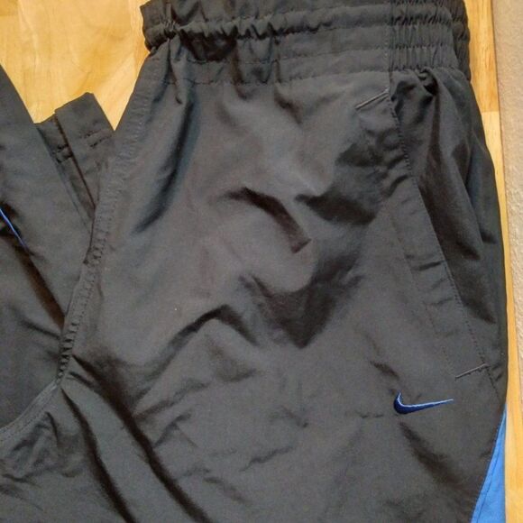 Vintage Nike Small Swoosh Wind Pants Joggers Trainers - Picture 2 of 10